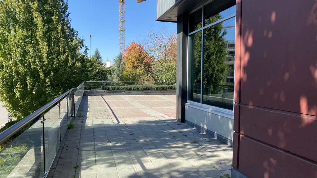 BLDG 1 Exterior